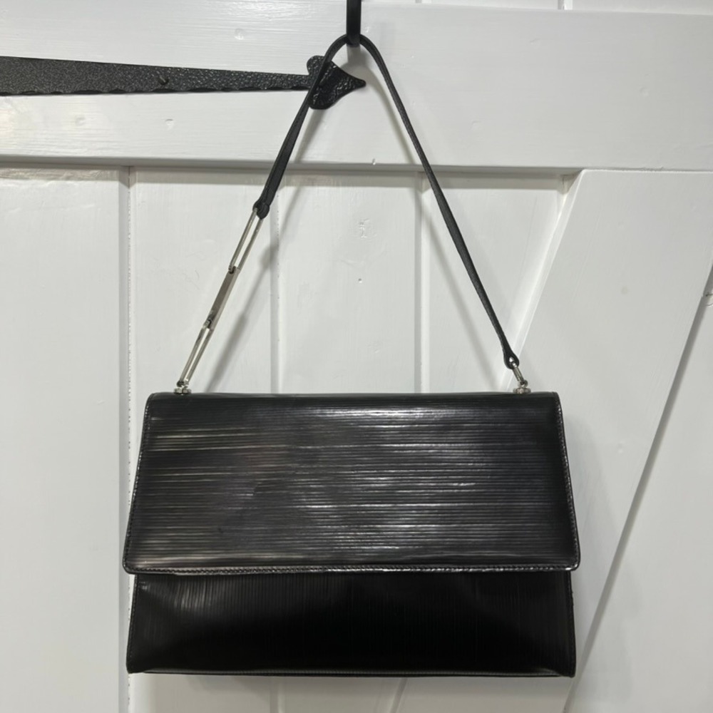 PIBRA Leather Shoulder Purse Square Structure Black Leather Italy